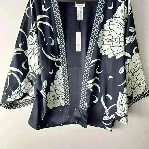 NWT! Chico’s Kasbah Short Kimono Covering Ruana - Picture 5 of 11